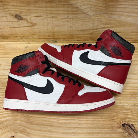 Jordan 1 Retro High OG Chicago Lost and Found Size 13M (Lightly Worn)