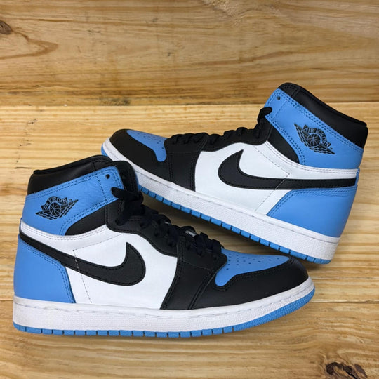 Jordan 1 Retro High OG UNC Toe Size 7.5M (Lightly Worn)