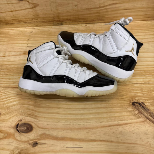 Jordan 11 Retro DMP Gratitude (2023) (GS) Size 7Y (Pre-Owned)