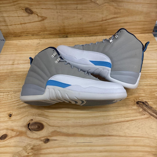 Jordan 12 Retro Grey University Blue Size 9.5M (Pre-Owned)