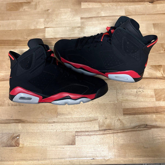 Jordan 6 Retro Infrared Salesman Size 10M (Lightly Worn)