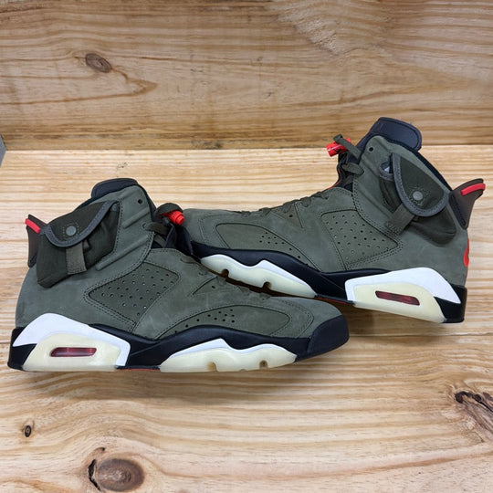 Jordan 6 Retro Travis Scott Size 9.5M (Lightly Worn)