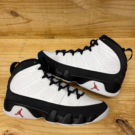 Jordan 9 Retro OG Space Jam (2026) Size 9M (Lightly Worn)