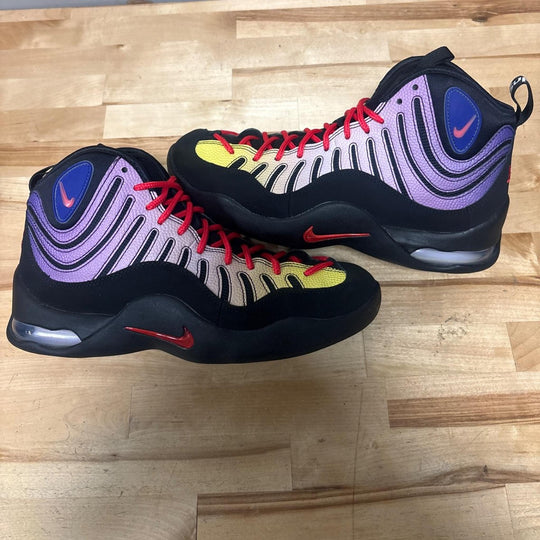 Nike Air Bakin SP Supreme Black Gradient Size 8.5M (Lightly Worn)