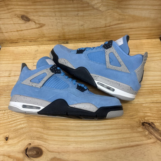 Jordan 4 Retro University Blue Size 12M (Lightly Worn)